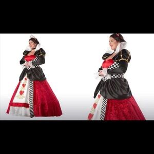 Queen of Heart Halloween costumes for 2XL with petti coat loop - great condition